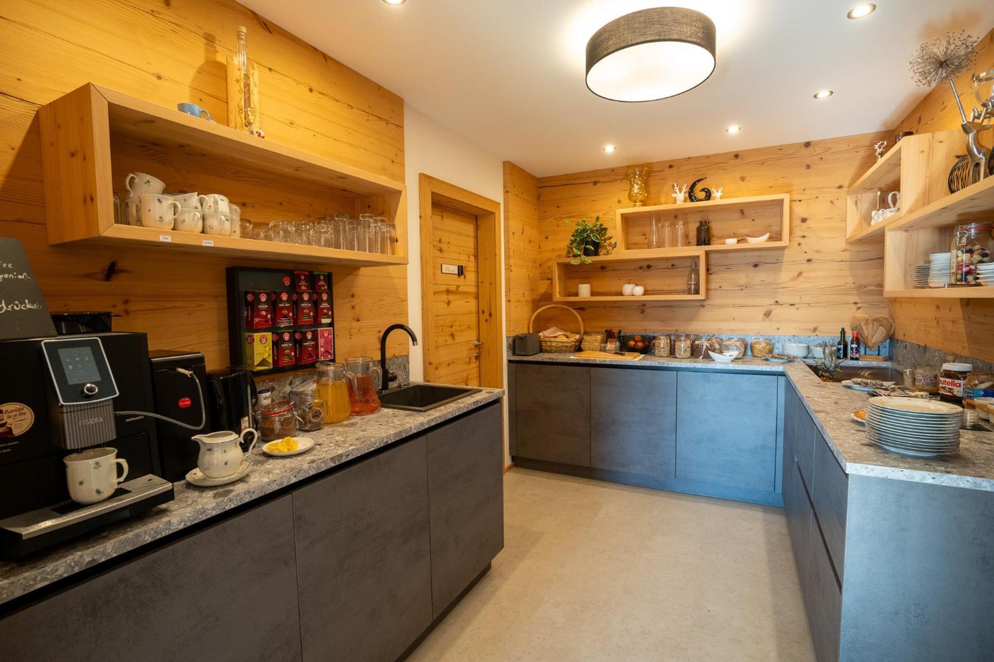 Haus Hoellwart Sankt Johann im Pongau Exteriör bild